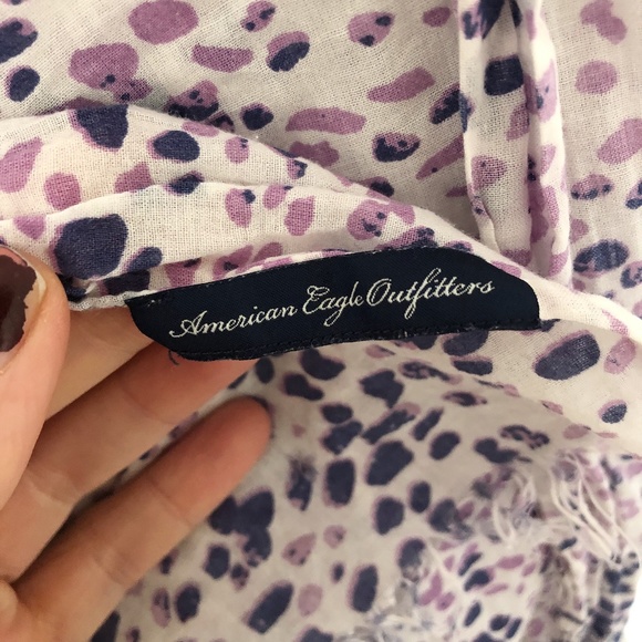 AMERICAN EAGLE Purple Spotted Scarf - Picture 6 of 6